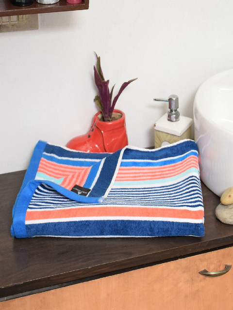 

Avira Home Blue & Red Striped Cotton 400 GSM Bath Towel
