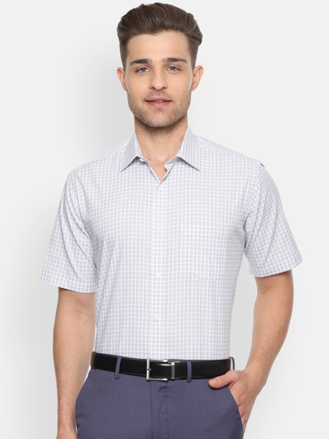 

Van Heusen Men White Regular Fit Checked Formal Shirt