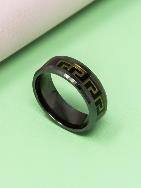 

Unniyarcha Jewellery Women Gunmetal-Toned & Gold-Toned Silver Enamelled Finger Ring, Metallic