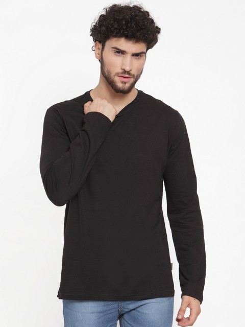 

Rodzen Men Black Solid Round Neck T-shirt