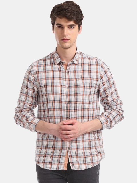 

Cherokee Men Off-White & Orange Regular Fit Checked Casual Shirt