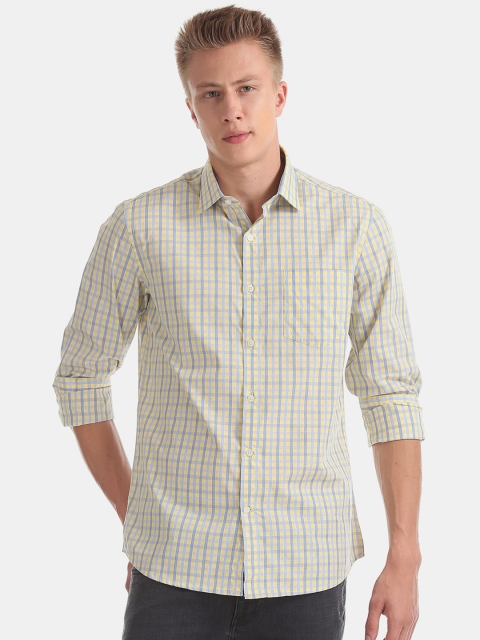 

Excalibur Men Yellow & Blue Regular Fit Checked Formal Shirt