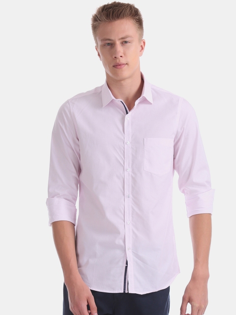 

Excalibur Men Lavender Slim Fit Solid Formal Shirt
