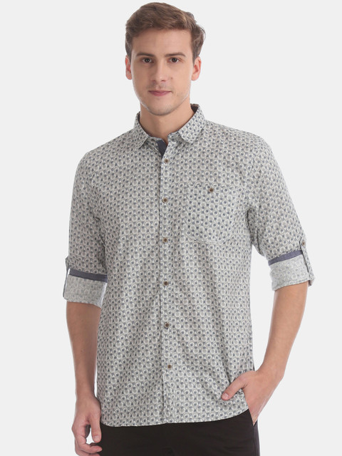 

Cherokee Men Grey & Blue Regular Fit Printed Casual Shirt