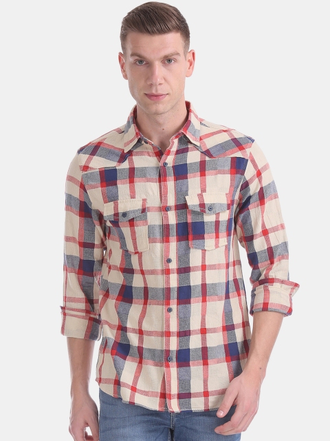 

Cherokee Men Beige & Red Regular Fit Checked Casual Shirt