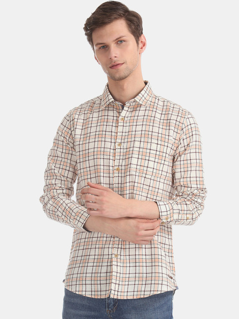 

Cherokee Men Off-White & Orange Regular Fit Checked Casual Shirt