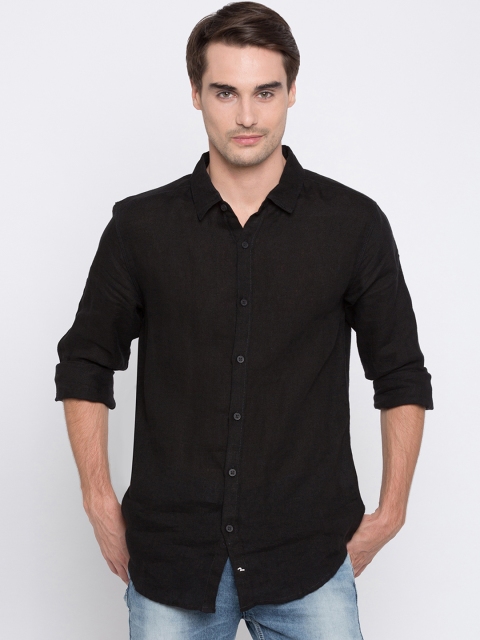 

SPYKAR Men Black Slim Fit Solid Casual Shirt