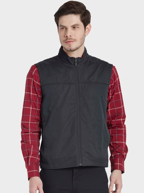 

ColorPlus Men Black Solid Padded Jacket