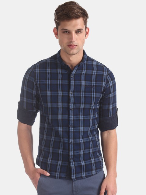

Cherokee Men Navy Blue Regular Fit Checked Casual Shirt