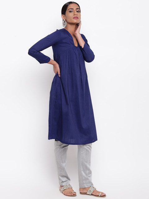 

trueBrowns Women Blue & Grey Solid Kurta with Trousers