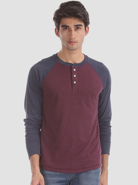 

GAP Men Burgundy Raglan Sleeve Colour Block Henley T-Shirt