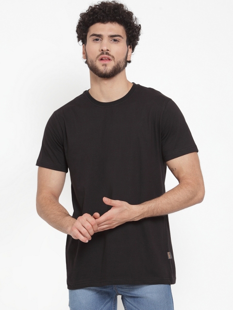 

Rodzen Men Black Solid Round Neck T-shirt