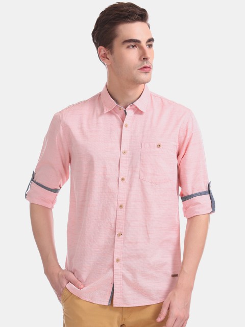 

Cherokee Men Pink Regular Fit Self Design Casual Shirt