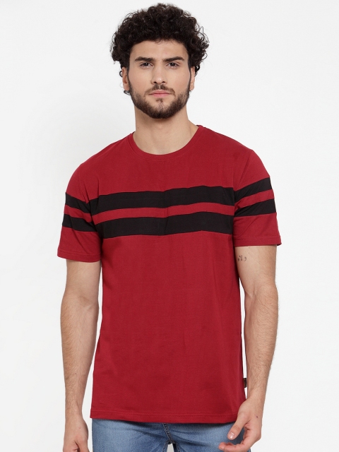 

Rodzen Men Maroon Striped Round Neck T-shirt
