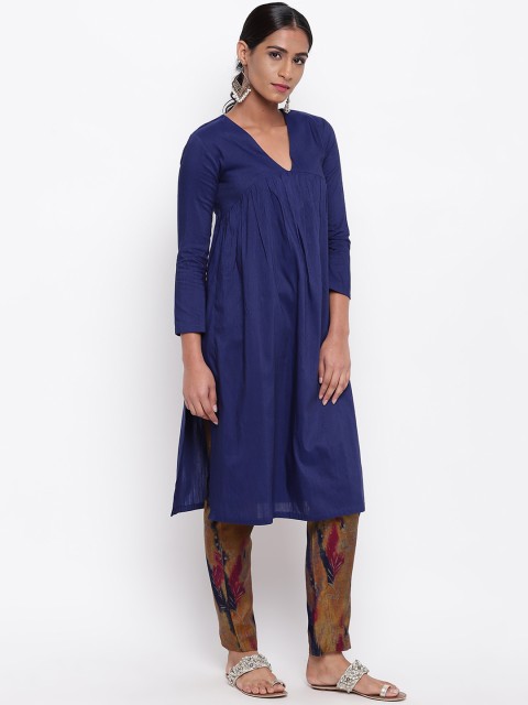

trueBrowns Women Blue & Brown Solid Kurta with Trousers
