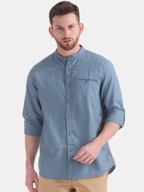 

Cherokee Men Blue Regular Fit Solid Casual Shirt