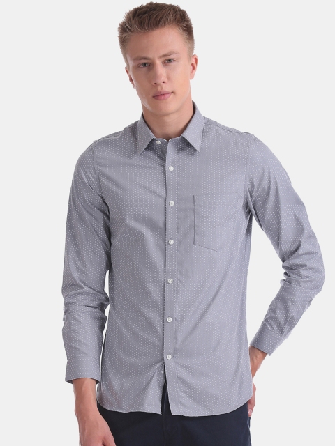 

Excalibur Men Grey Skinny Fit Printed Casual Shirt