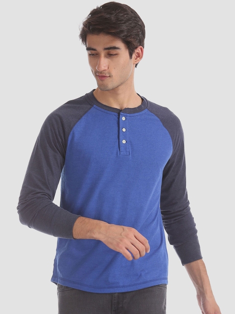 

GAP Men Blue Raglan Sleeve Heathered Henley T-Shirt