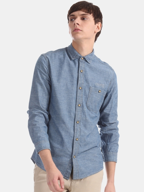 

Cherokee Men Blue Regular Fit Faded Casual Denim Shirt