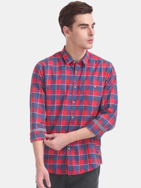 

Cherokee Men Red & Blue Regular Fit Checked Casual Shirt