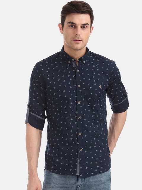 

Cherokee Men Navy Blue & Off-White Regular Fit Printed Casual Shirt