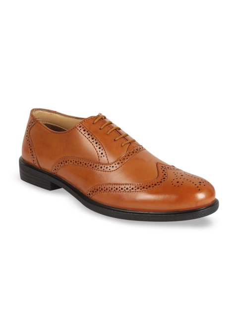 

Vardhra Men Tan Brown Textured Formal Brogues