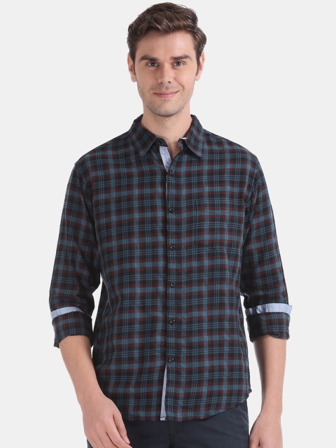 

Ruggers Men Blue Slim Fit Checked Casual Shirt