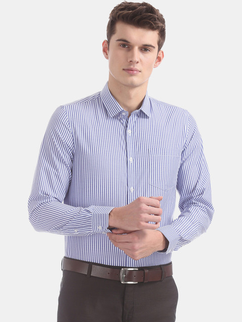 

Excalibur Men Blue Regular Fit Striped Formal Shirt