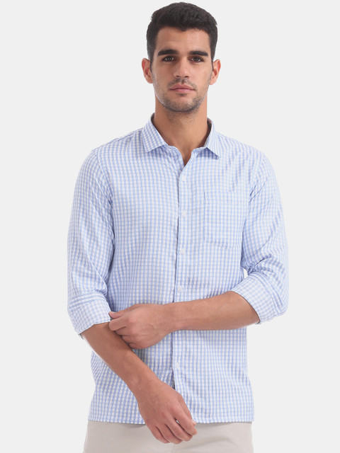 

Excalibur Men Blue & White Regular Fit Checked Casual Shirt