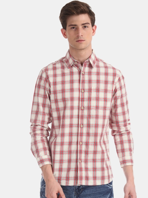 

Cherokee Men Off-White & Red Regular Fit Checked Casual Shirt