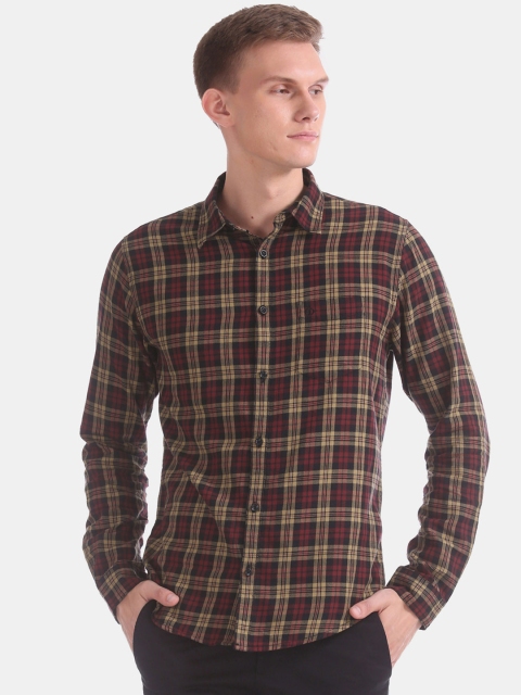 

Ruggers Men Maroon & Beige Slim Fit Checked Casual Shirt