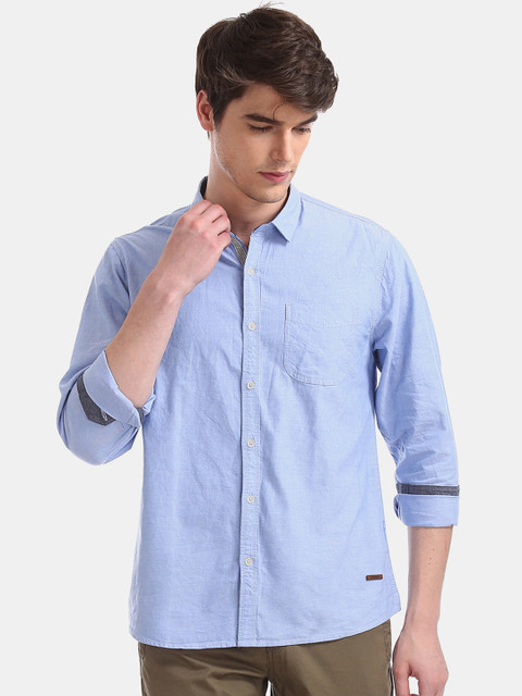 

Cherokee Men Blue Regular Fit Solid Casual Shirt