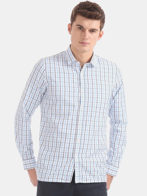 

Excalibur Men White & Blue Regular Fit Checked Casual Shirt