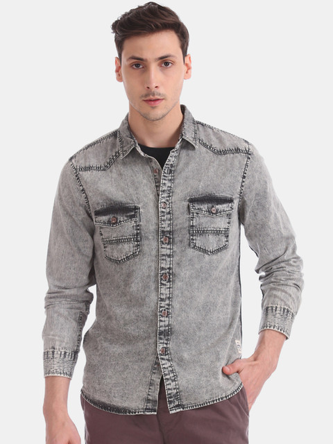 

Cherokee Men Grey Regular Fit Faded Denim Acid Washed Casual Shirt