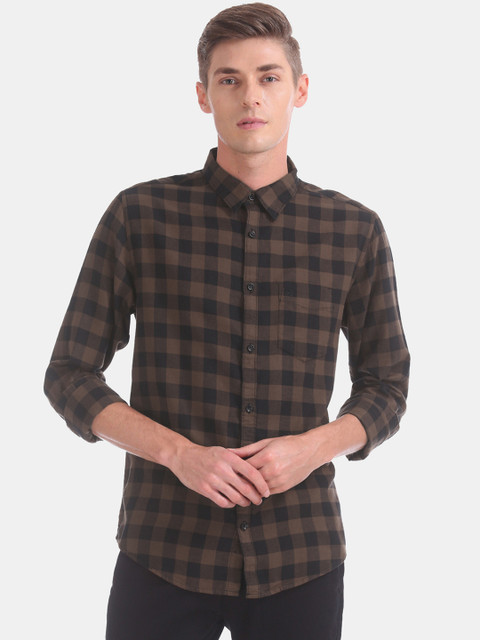 

Ruggers Men Brown Slim Fit Checked Casual Shirt
