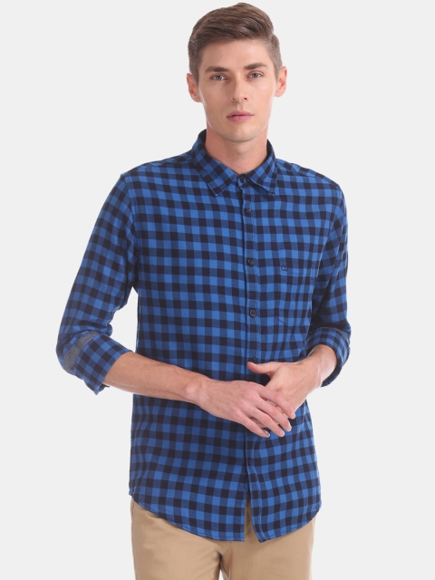 

Ruggers Men Blue Slim Fit Checked Casual Shirt