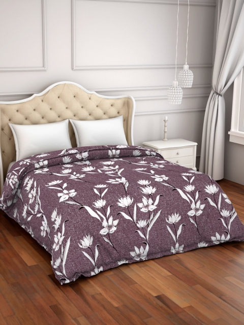 

Welspun Burgundy & Off-White Floral AC Room 110 GSM Double Bed Dohar