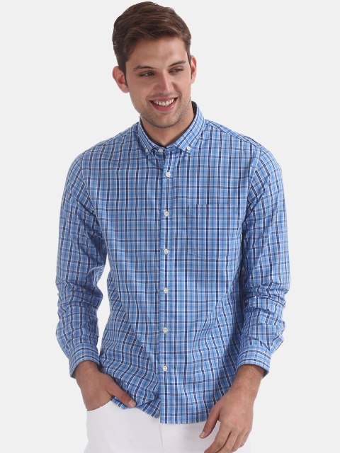 

Ruggers Men Blue Regular Fit Checked Casual Shirt