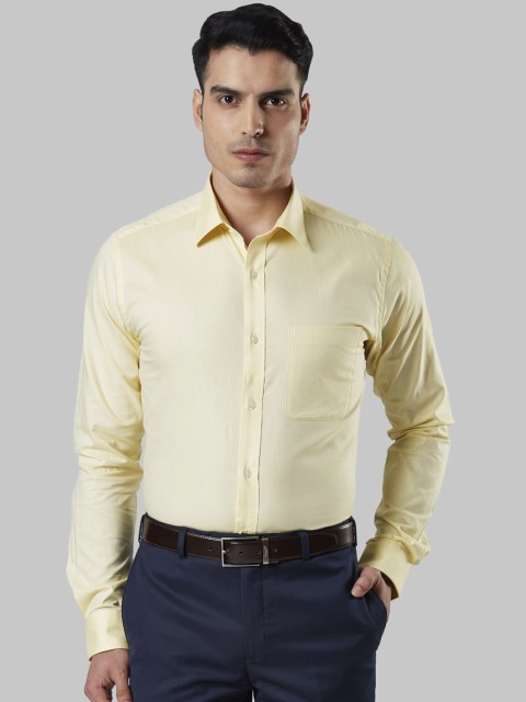 

Raymond Men Yellow Slim Fit Solid Formal Shirt