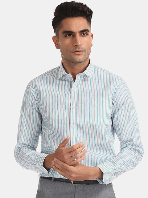 

Excalibur Men Sea Green & Off-White Regular Fit Striped Formal Shirt