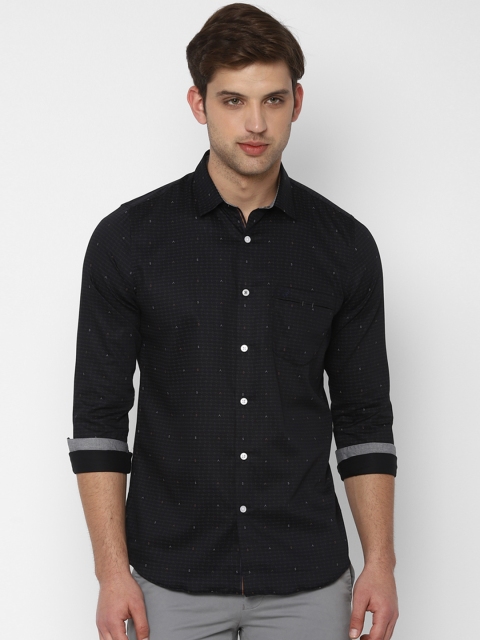 

Allen Solly Men Black Slim Fit Printed Casual Shirt