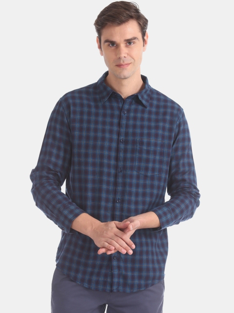 

Ruggers Men Blue Slim Fit Checked Casual Shirt
