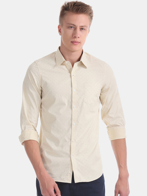 

Excalibur Men Cream-Coloured Super Slim Fit Printed Casual Shirt