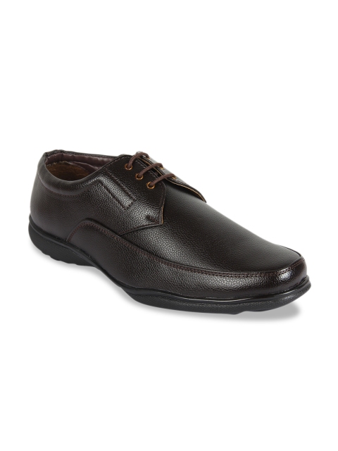 

Vardhra Men Brown Textured Formal Derbys