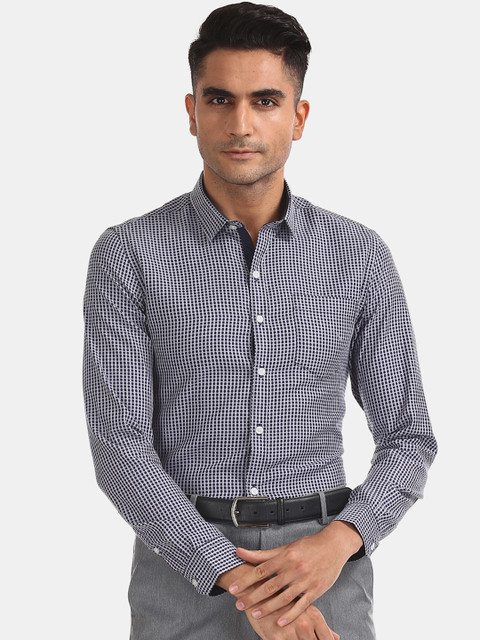 

Excalibur Men Blue & White Regular Fit Printed Formal Shirt