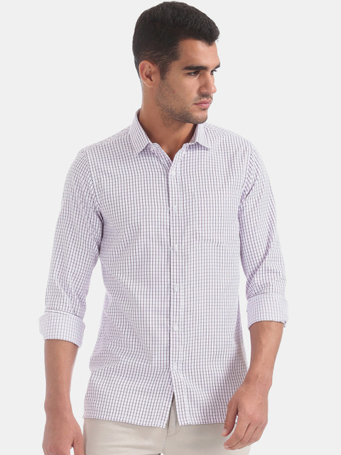 

Excalibur Men Purple & White Regular Fit Checked Casual Shirt
