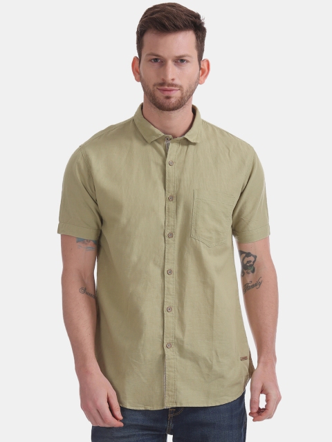 

Cherokee Men Olive Green Regular Fit Solid Casual Shirt