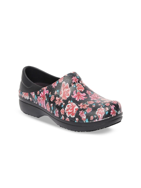 

Crocs Women Black Printed Clogs