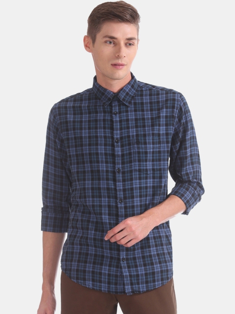 

Ruggers Men Blue Slim Fit Checked Casual Shirt