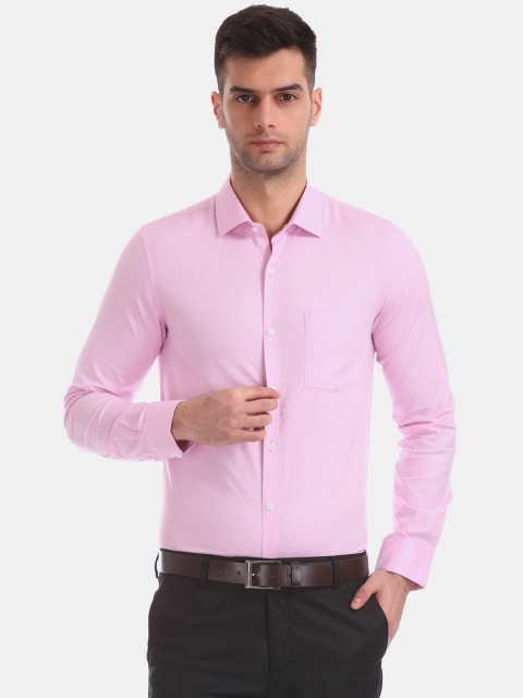 

Excalibur Men Pink Slim Fit Solid Formal Shirt